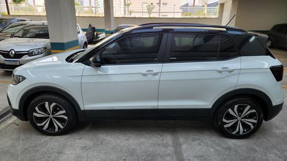 VOLKSWAGEN T-CROSS 1.0 200 TSI TOTAL FLEX AUTOMÁTICO